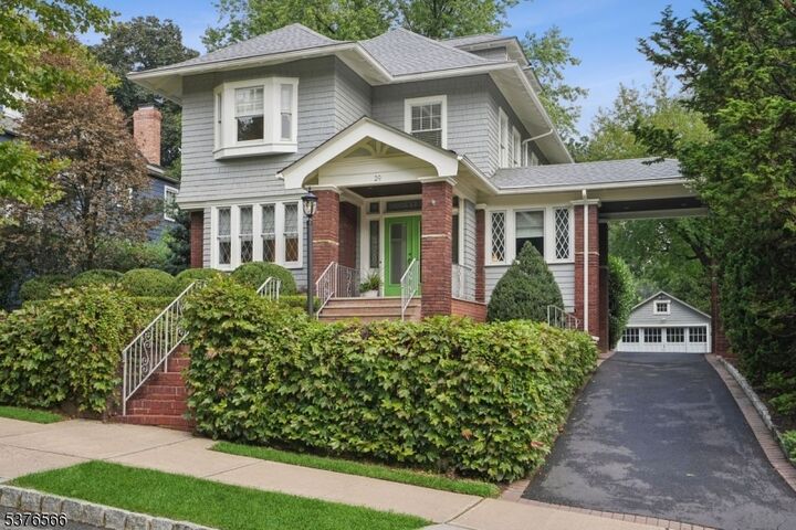Property Photo:  29 Outlook Pl  NJ 07028 