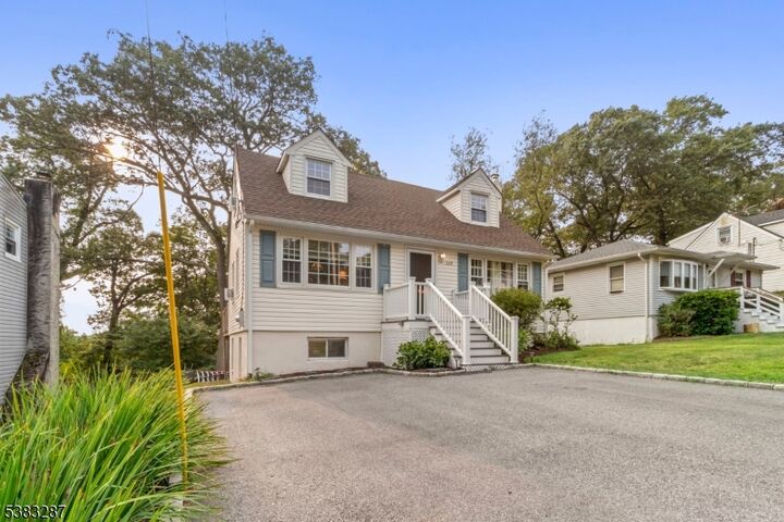 Property Photo:  559 Dell Rd  NJ 07850 
