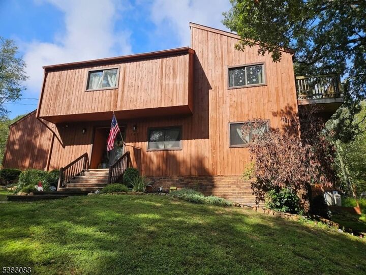 Property Photo: 147 Beacon Hill Rd NJ 07830
