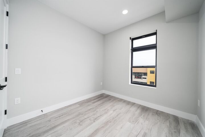 Property Photo:  187 Culver Ave 301  NJ 07305 