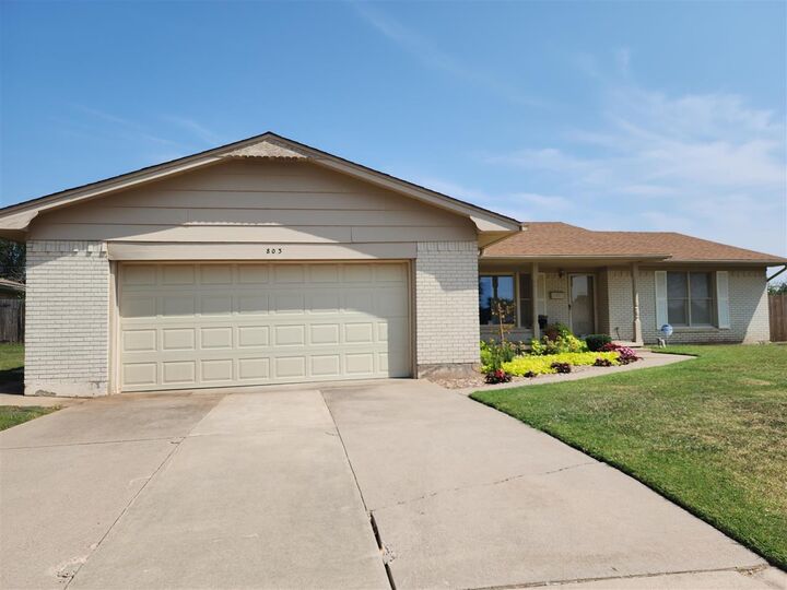 Property Photo: 803 NW 48th OK 73505