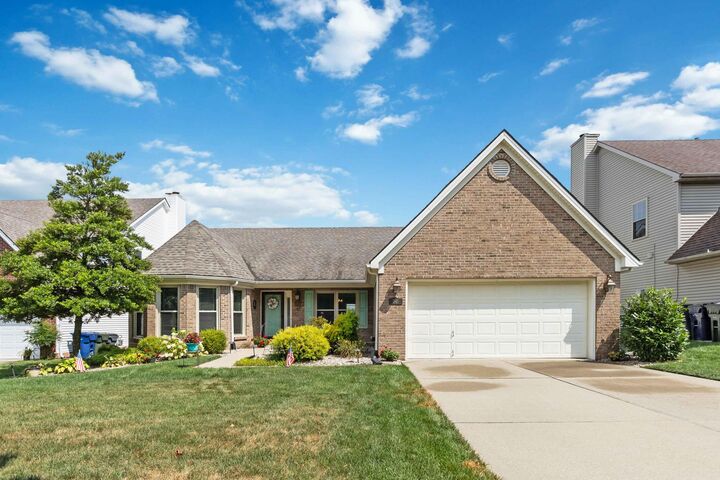 Property Photo:  345 Meadowcrest Park  KY 40515 