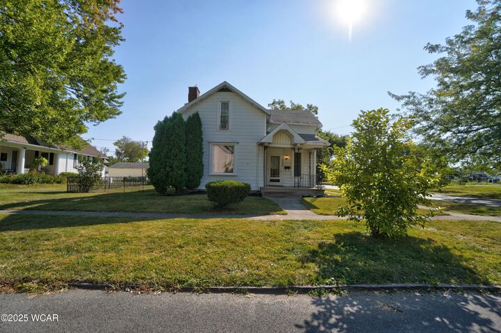 Property Photo:  602 N Wayne Street  OH 43326 
