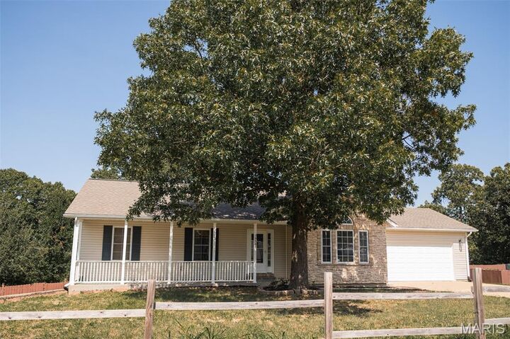 Property Photo: 14345 Howard Lane MO 65459
