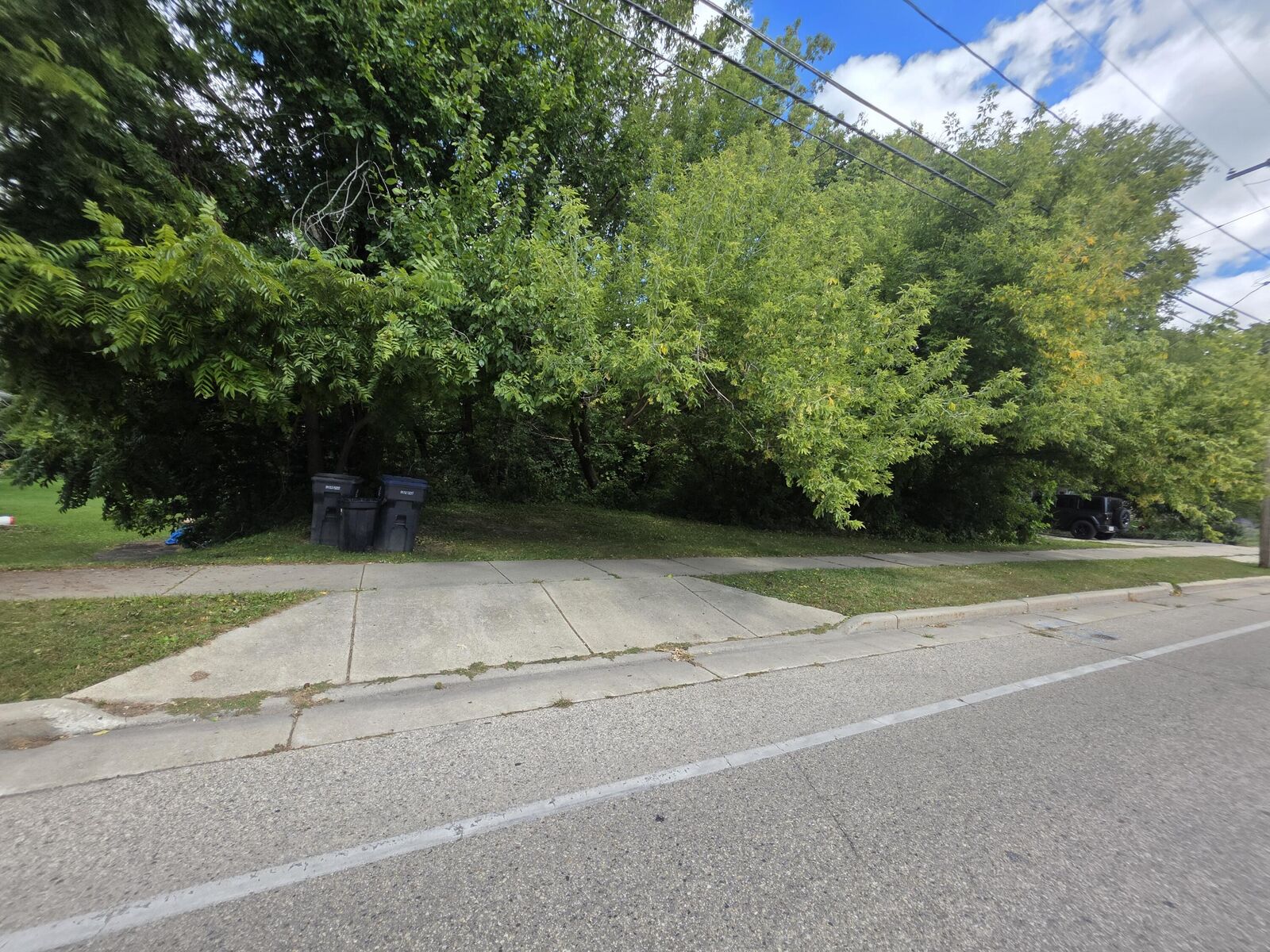 Property Photo:  521 Wisconsin Ave  WI 53072 