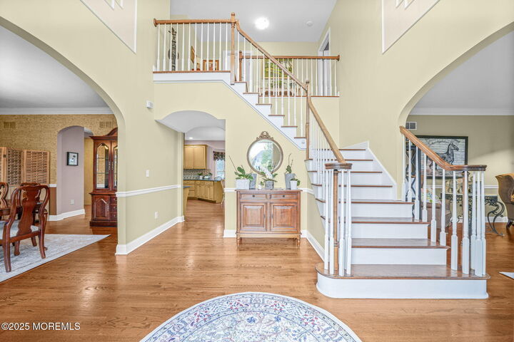 Property Photo:  8 Hemingway Drive  NJ 08848