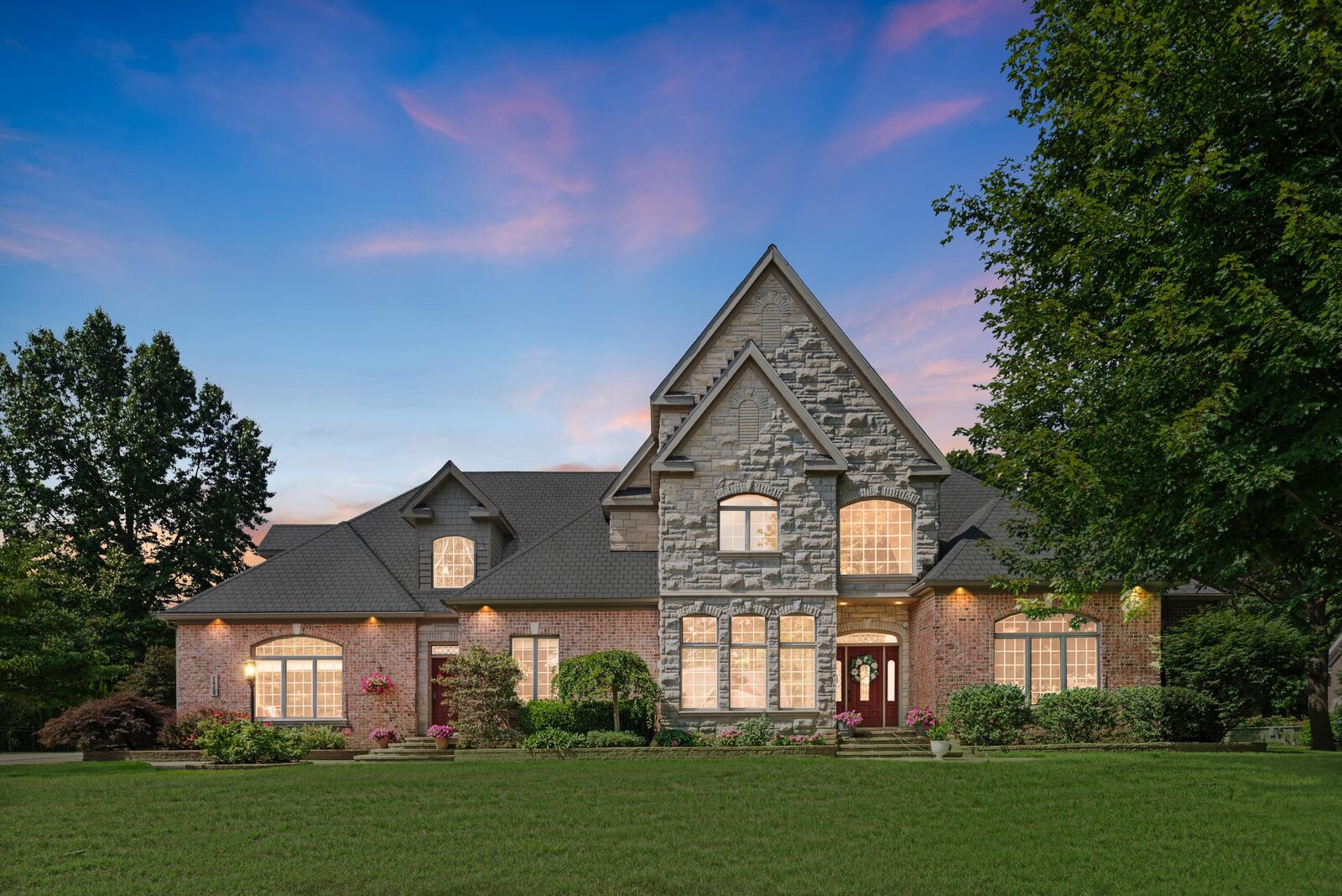 Property Photo: 2626 Heritage Way MI 49127