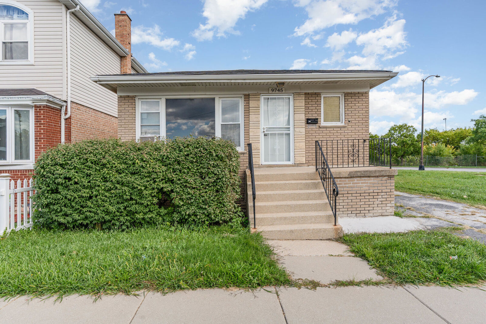 Property Photo:  9745 S Wentworth Avenue  IL 60628 