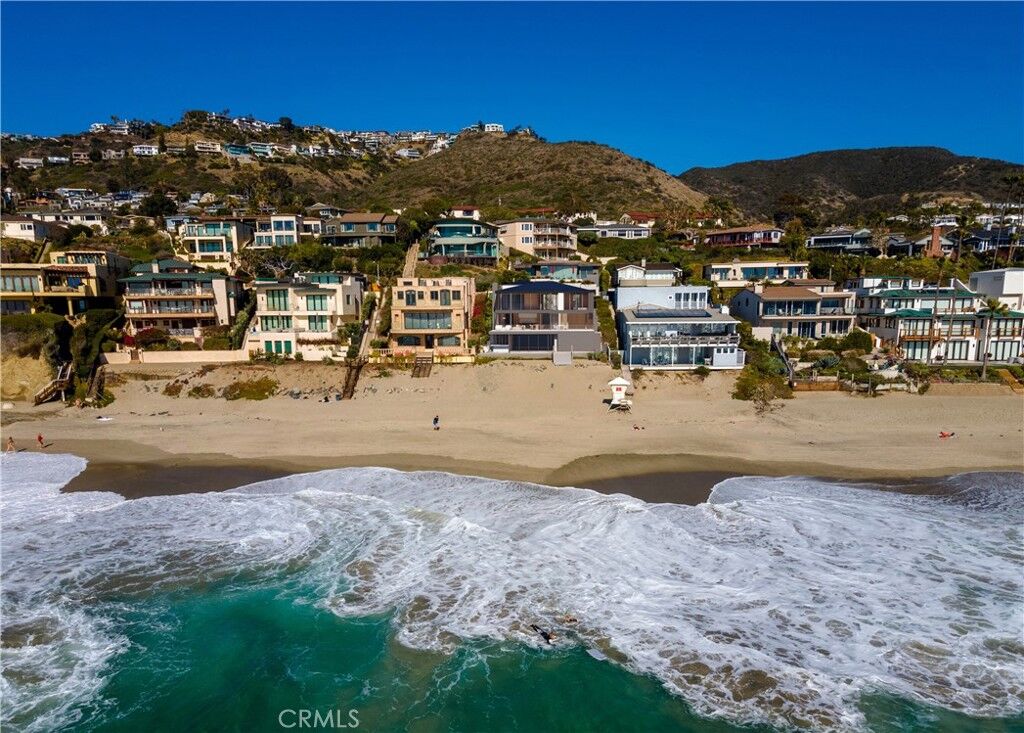 Property Photo:  20 Lagunita Drive  CA 92651 