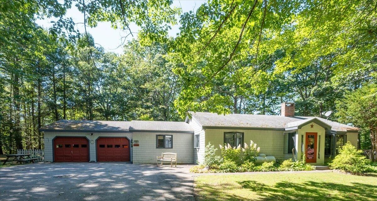 Property Photo:  180 Mistic Avenue  ME 04856 
