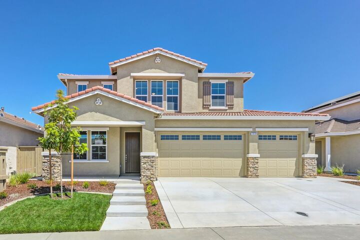 Property Photo: 2033 Arbor Ridge Drive CA 95747