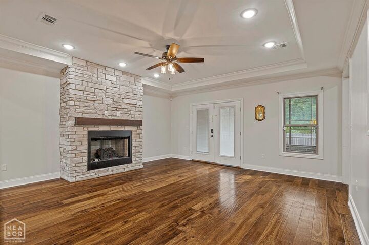 Property Photo:  828 Laura Lea  AR 72405 