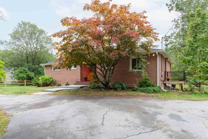 Property Photo:  123 Musquash Road  NH 03051 