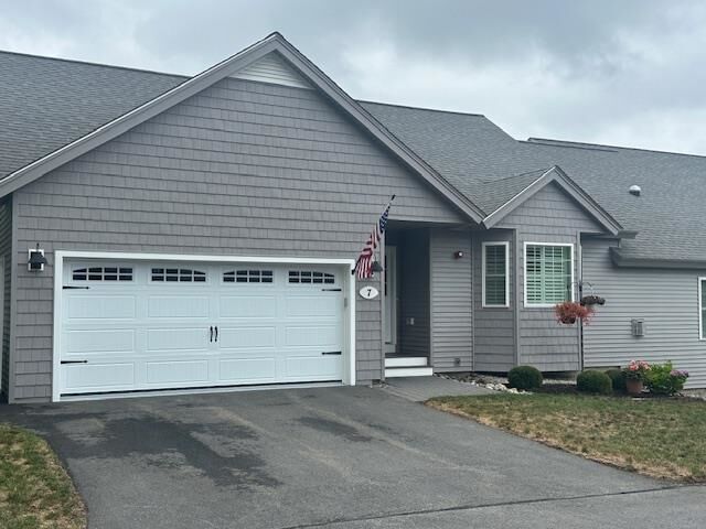 Property Photo:  7 Springfield Drive  NH 03826 