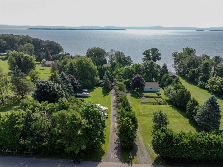 Property Photo:  78 East Shore South  VT 05458 