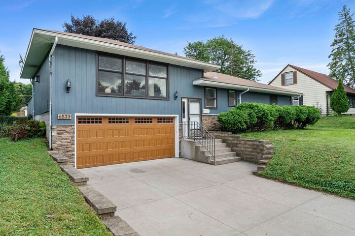 Property Photo:  6533 Thomas Avenue S  MN 55423 