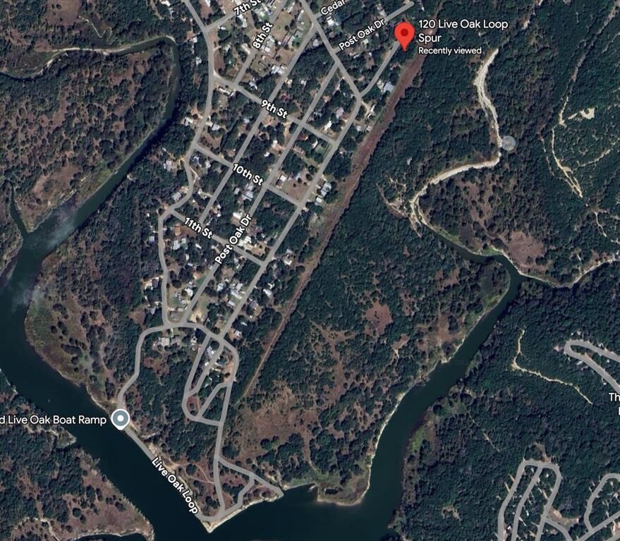 Photo de la propriété:  120 Live Oak Spur  TX 76692 
