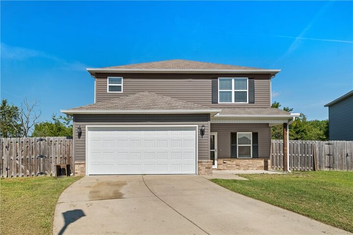 Property Photo: 5066 Claxton Circle AR 72704