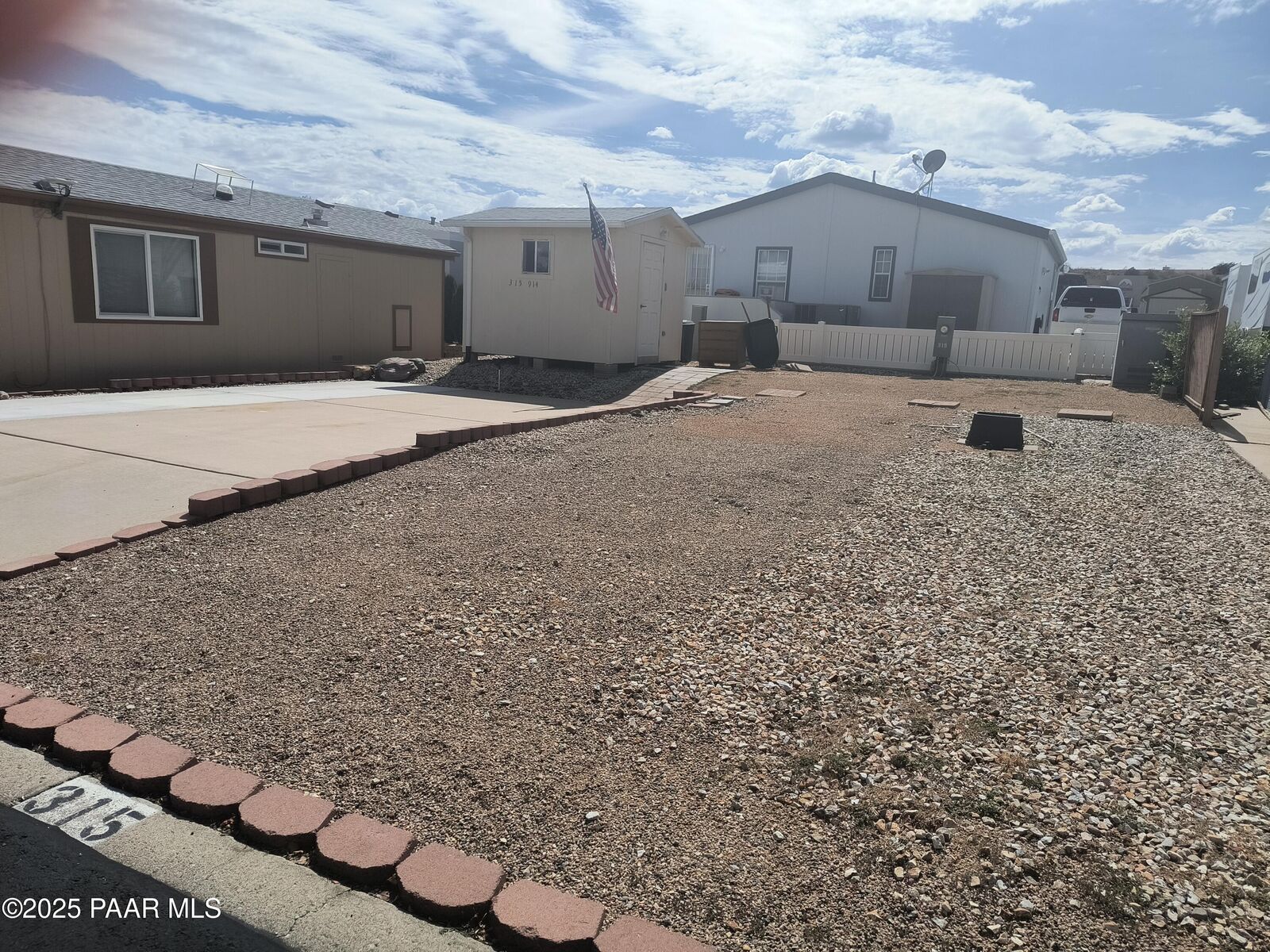 Property Photo: 914 N Ponderosa Pine Drive AZ 86327