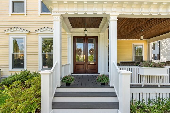 Property Photo: 90 Waban Park 2 MA 02458
