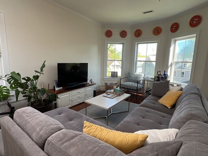 Property Photo: 35 Magnolia 6 MA 02138
