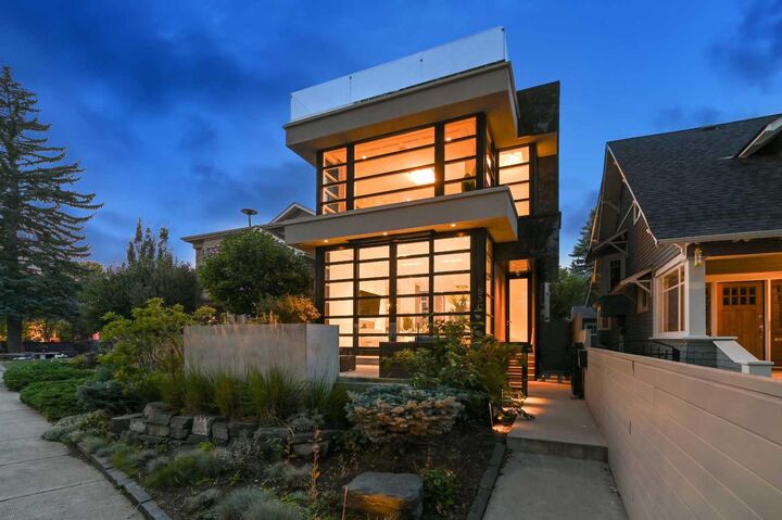 Property Photo: 530 Crescent Road NW AB T2M 4A5