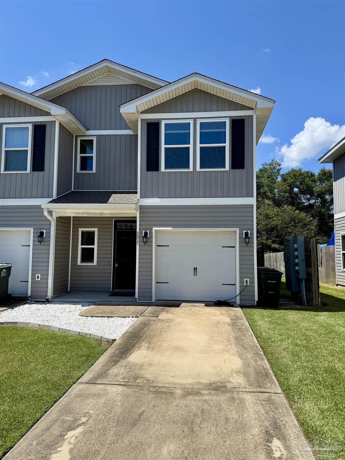 Property Photo: 6029 Royal Port Ct FL 32526