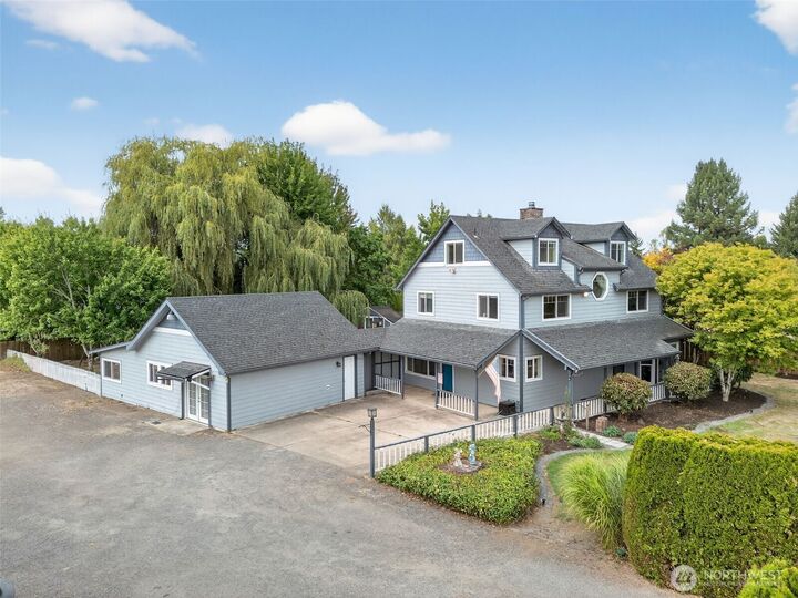 Property Photo:  2810 SE Grace Avenue  WA 98604 