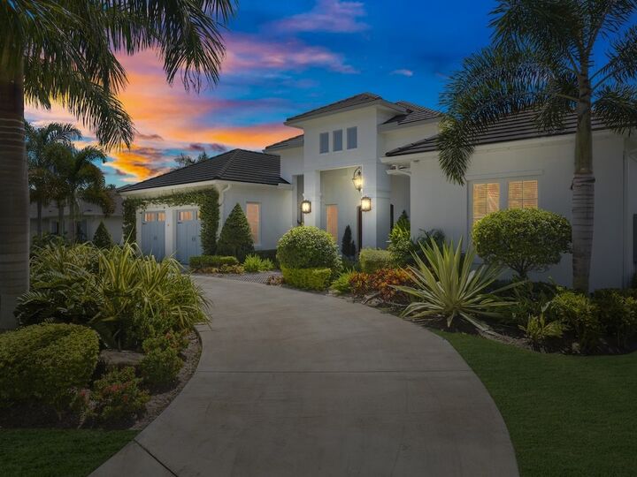 Property Photo: 19 Starfish Drive FL 32960