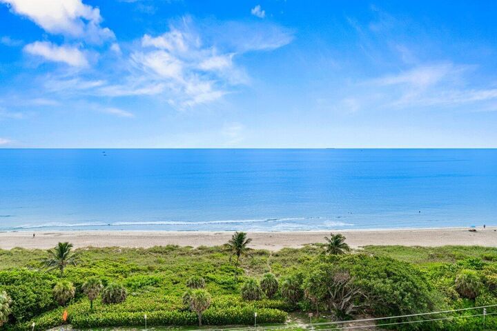 Property Photo: 4001 N Ocean Boulevard 1101 FL 33431