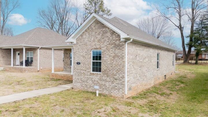 Property Photo:  732 Hedge Street  KY 42171 