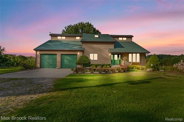 Property Photo:  4700 Stanley Road  MI 48421 