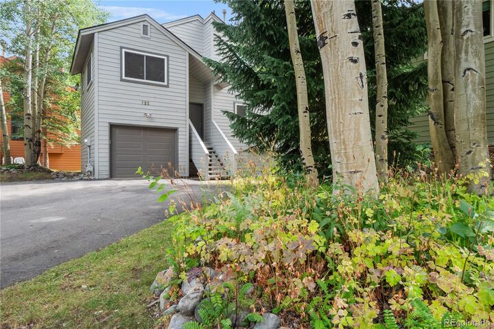 Property Photo: 723 Hunters Circle CO 80443