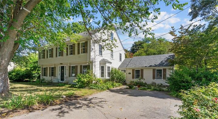 1220 Hope Street  Bristol RI 02809 photo