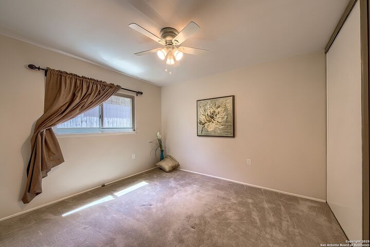 16314 Falcon Hill  San Antonio TX 78247 photo