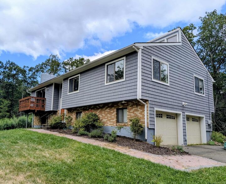 12 North Nabby Road  Danbury CT 06811 photo