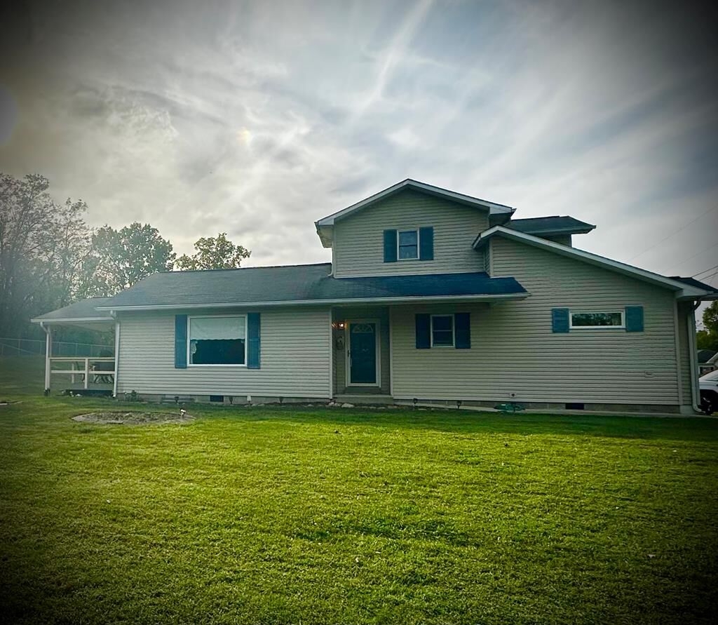 Property Photo:  101 Pinehurst Blvd.  OH 45690 