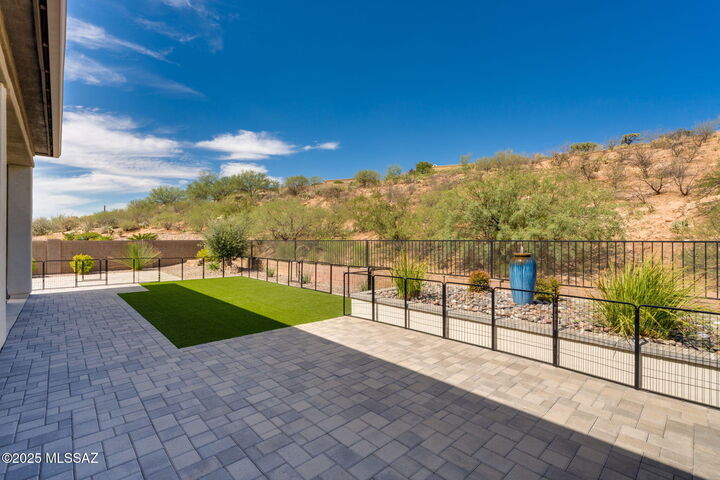 Property Photo: 36550 S Ocotillo Canyon Drive AZ 85739
