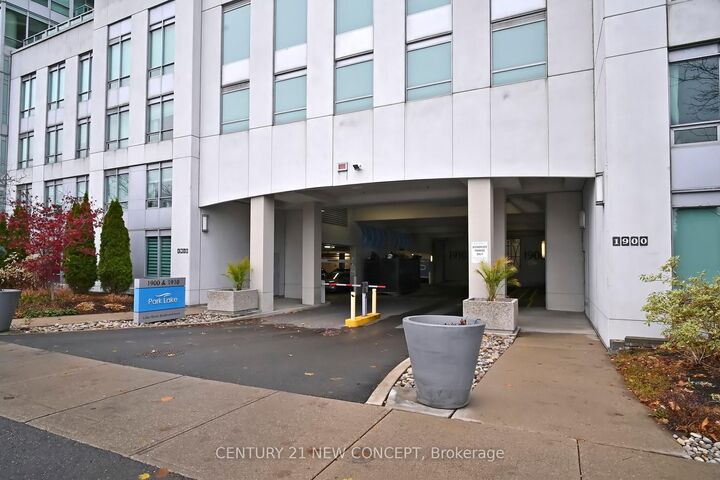 Photo de la propriété:  1900 Lake Shore Boulevard W 704  ON M6S 1A4 