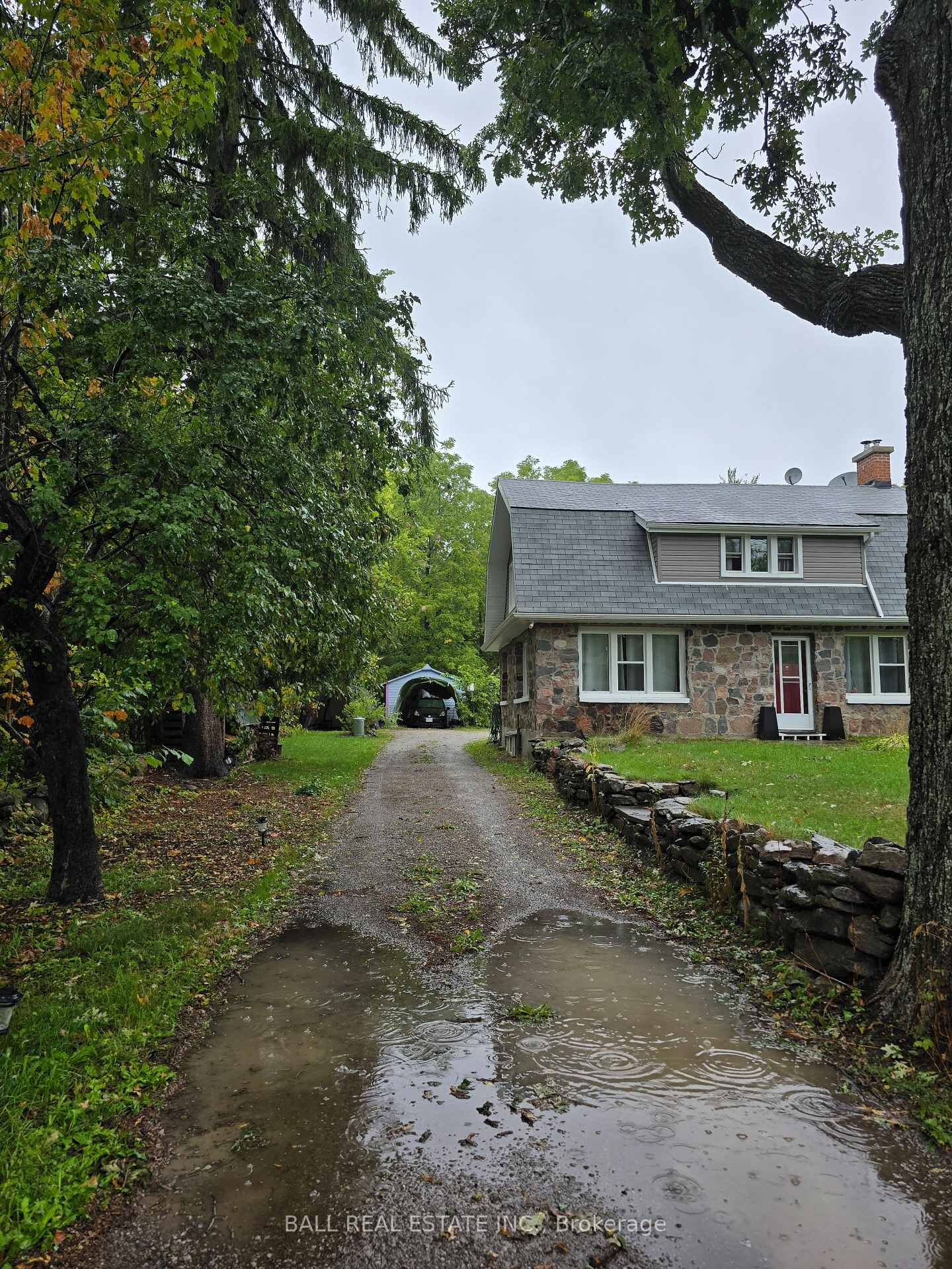 Property Photo: 2056 Young'S Point Road ON K0L 2H0
