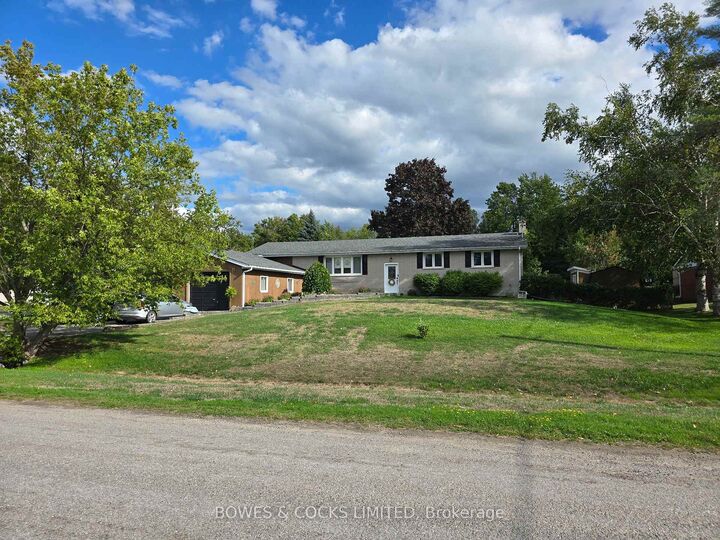 Property Photo: 33 Maple Grove Road ON K9V 4R6
