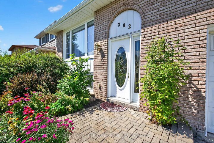 Photo de la propriété: 392 Colborne Street ON L3Z 1C8