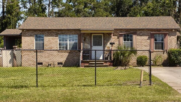820 Gordon St  Valdosta GA 31601 photo