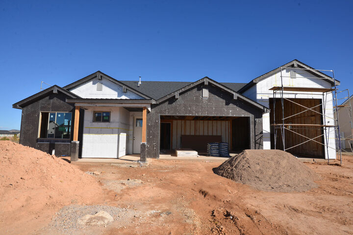 Property Photo:  4978 N 75 E  UT 84721