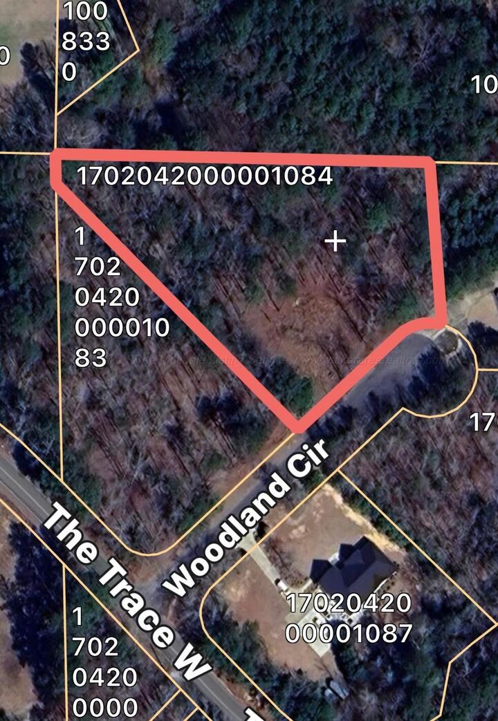 Property Photo: Woodland Cir AL 35504