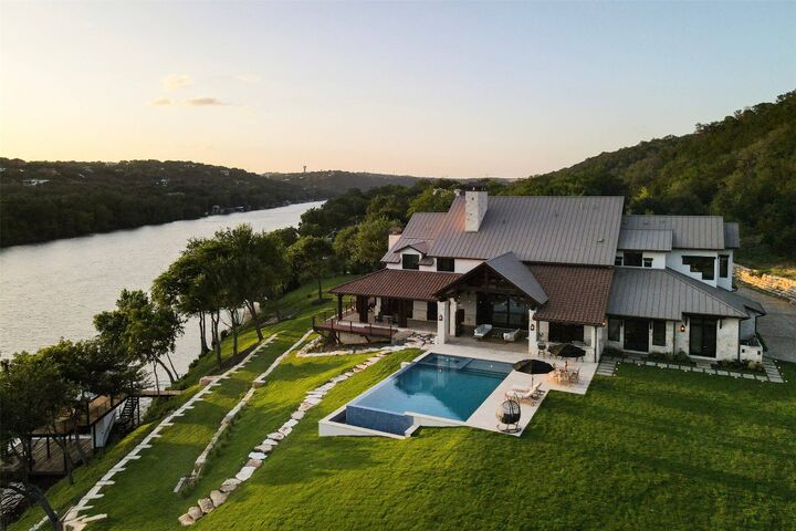 15016 Flat Top Ranch Road  Austin TX 78732 photo