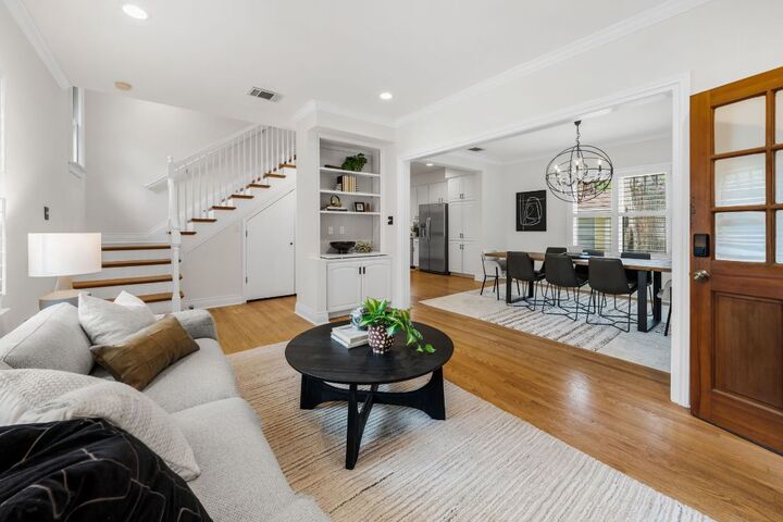 Property Photo:  512 E 49th Street  TX 78751 