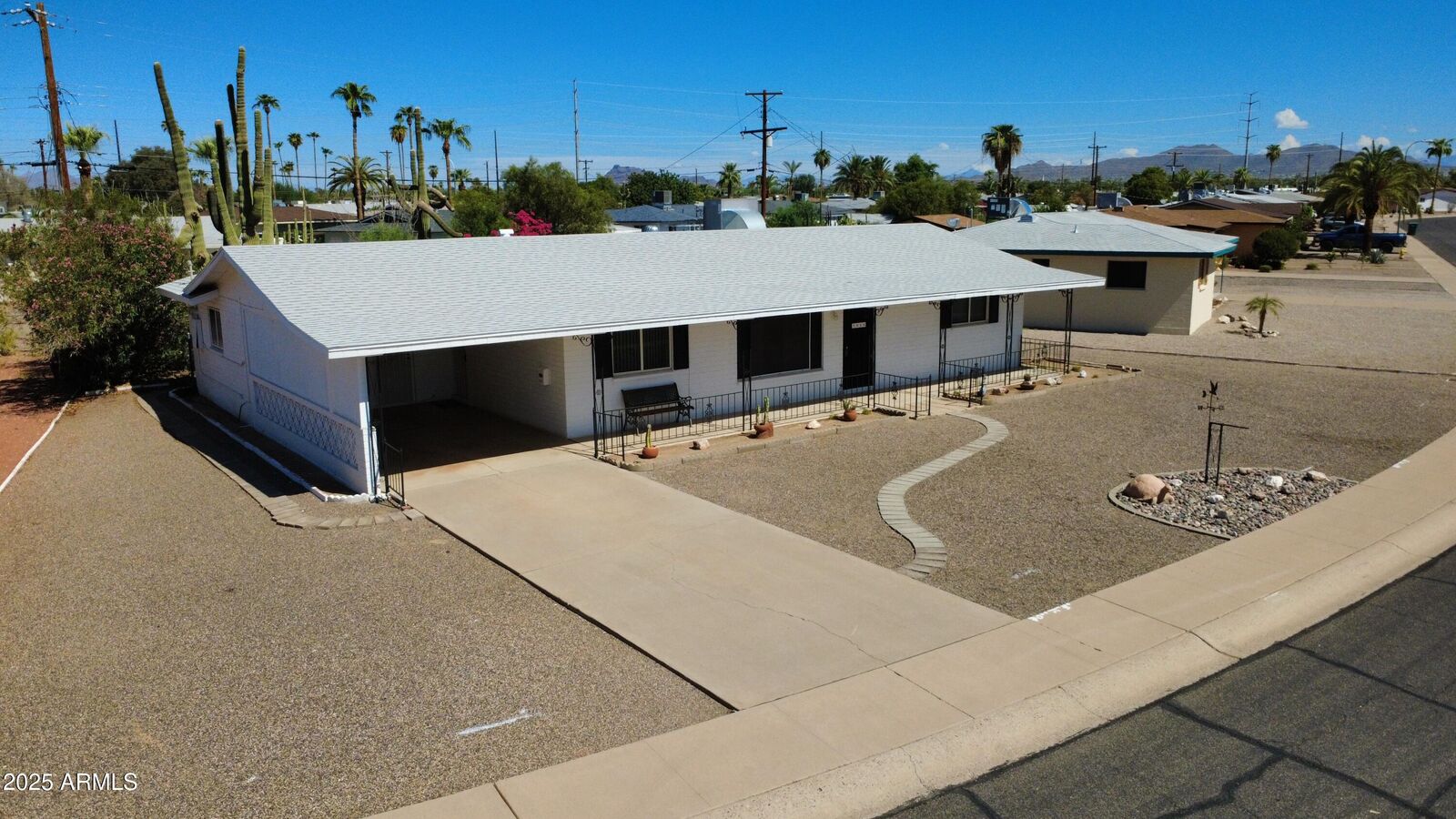 Property Photo: 5246 E Butte Street AZ 85205