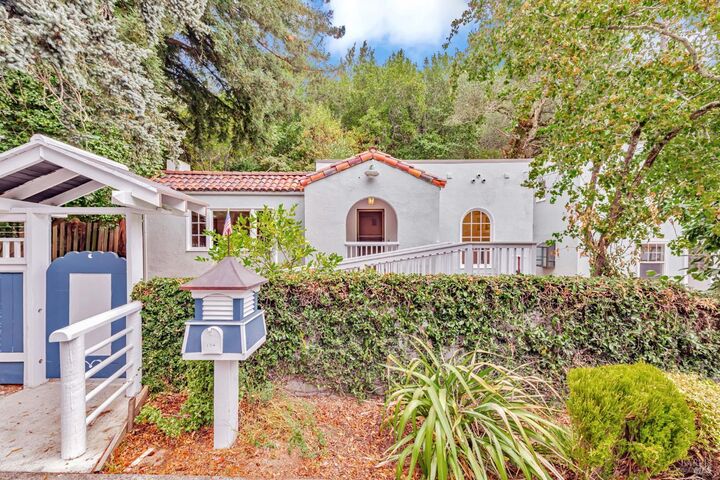Property Photo:  174 Bothin Road  CA 94930 