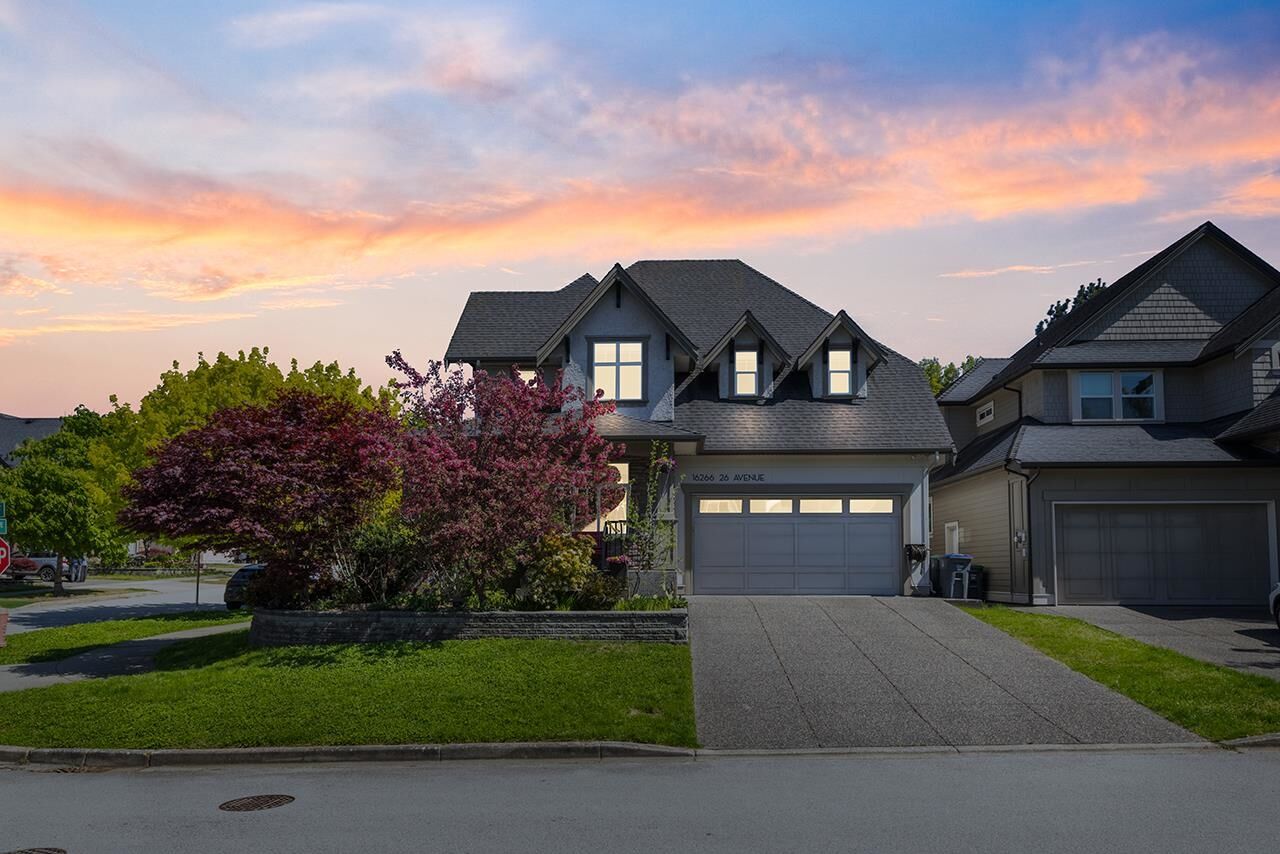 Property Photo: 16266 26 Avenue BC V3Z 6Z3